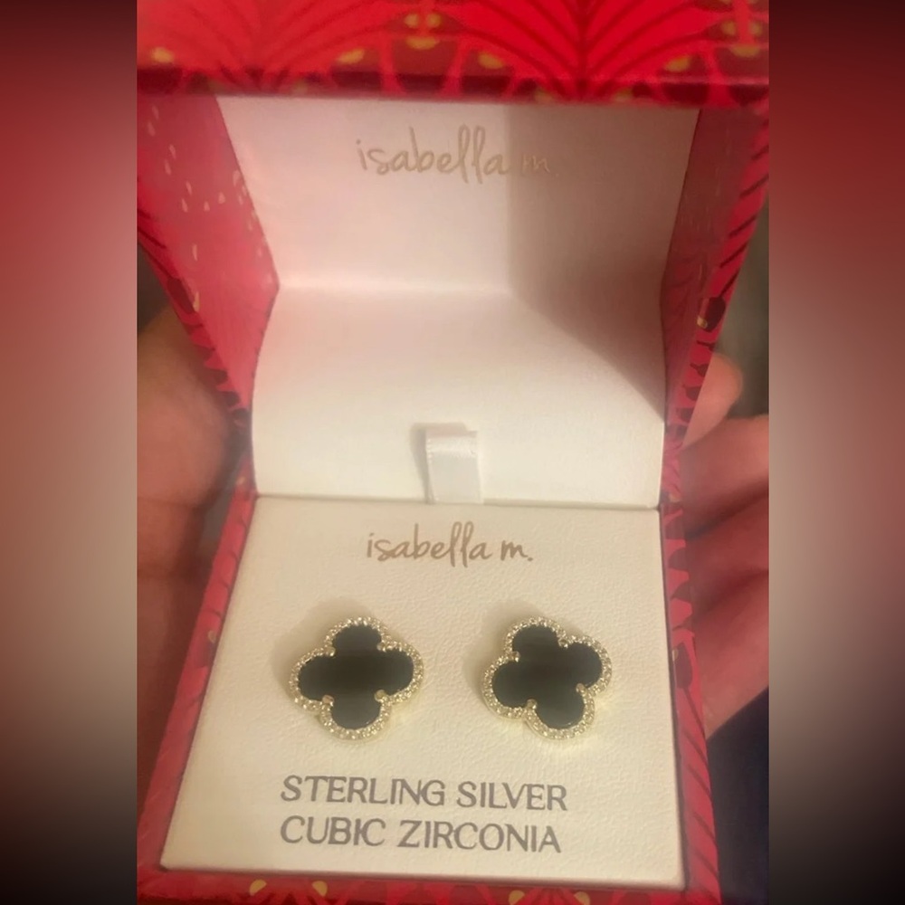 Clover Isabella M. Earrings onyx cubic zirconia